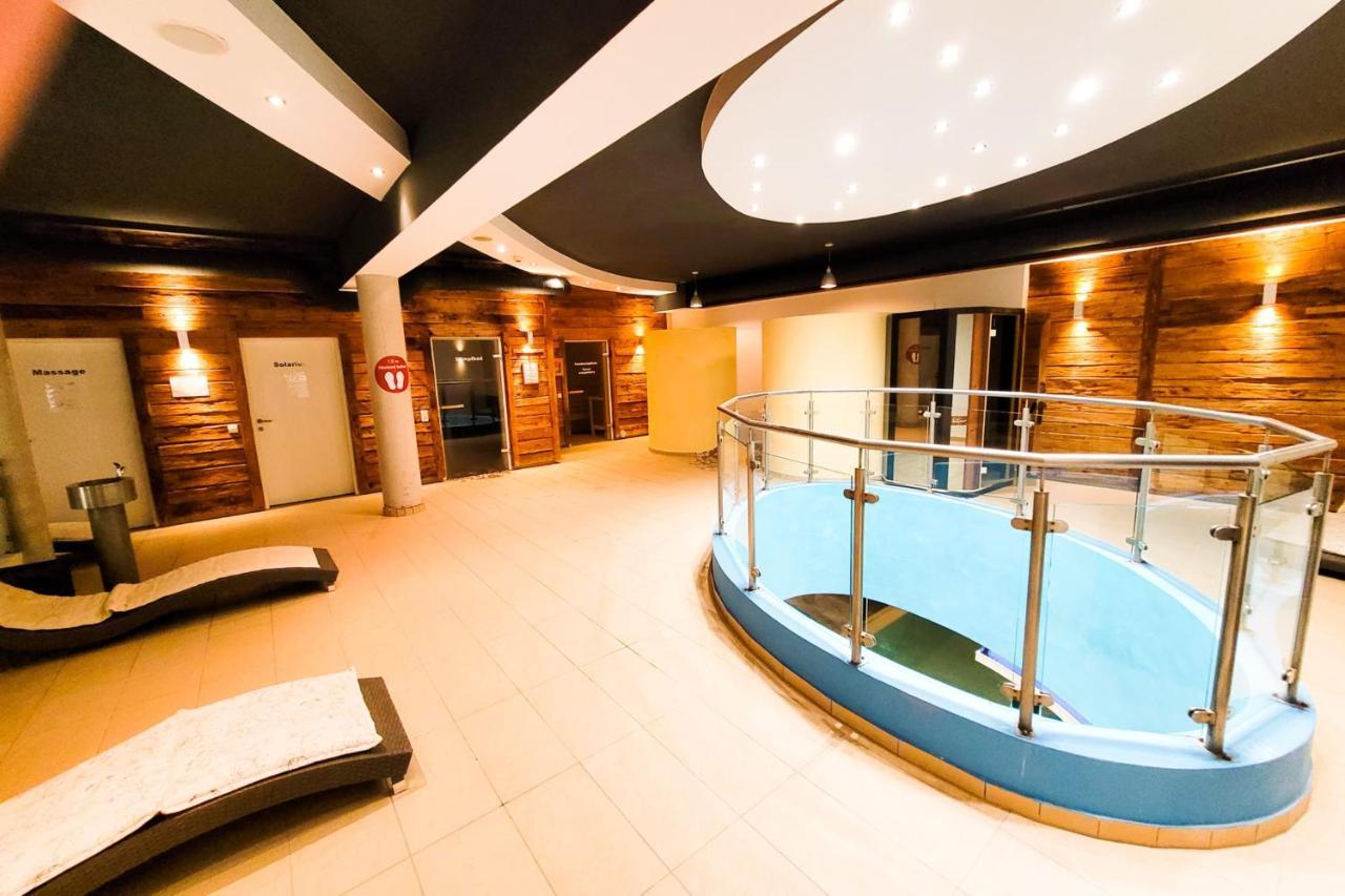 Modern Mountain Apart Directly By Skiing Area راوريس المظهر الخارجي الصورة