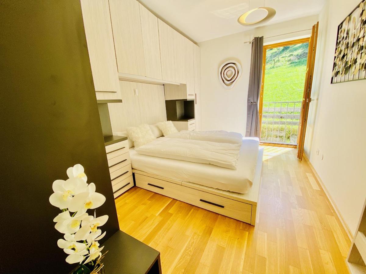 Modern Mountain Apart Directly By Skiing Area راوريس المظهر الخارجي الصورة